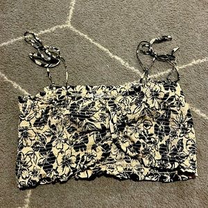 Flower print crop top